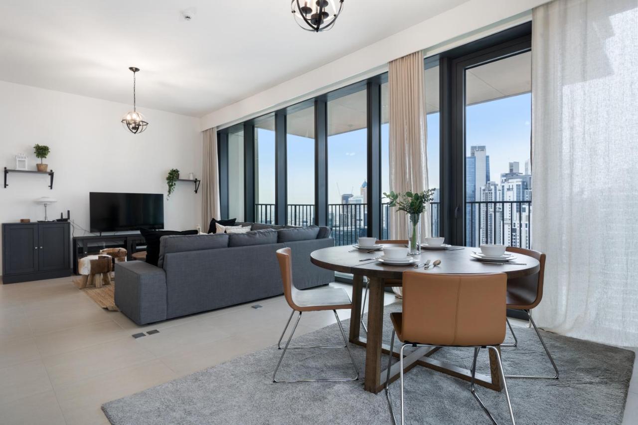 Breathtaking City Views From Dt Apt With Terrace Dubái Exterior foto